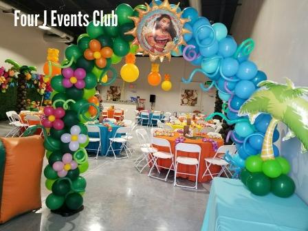 Indoor-party-place-moana-decorations